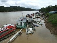 Am Rajangfluss Borneo